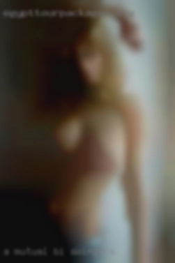 A mutual experimentation bi swingers for fun.