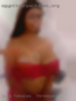 I'm a 45 year females for threesome old  single woman.