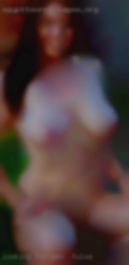 Looking for bi woman for sex in Tulsa or couple.