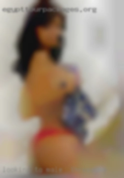 Looking to get out of my comfort for male for threesome zone.