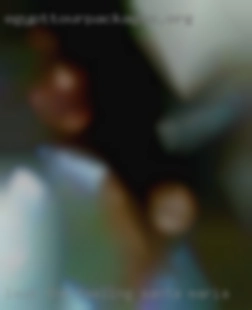 Love the in Santa Maria feeling of warm cum deep in me!